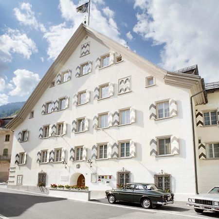 Casa Toedi Restaurant Hotel Trun エクステリア 写真